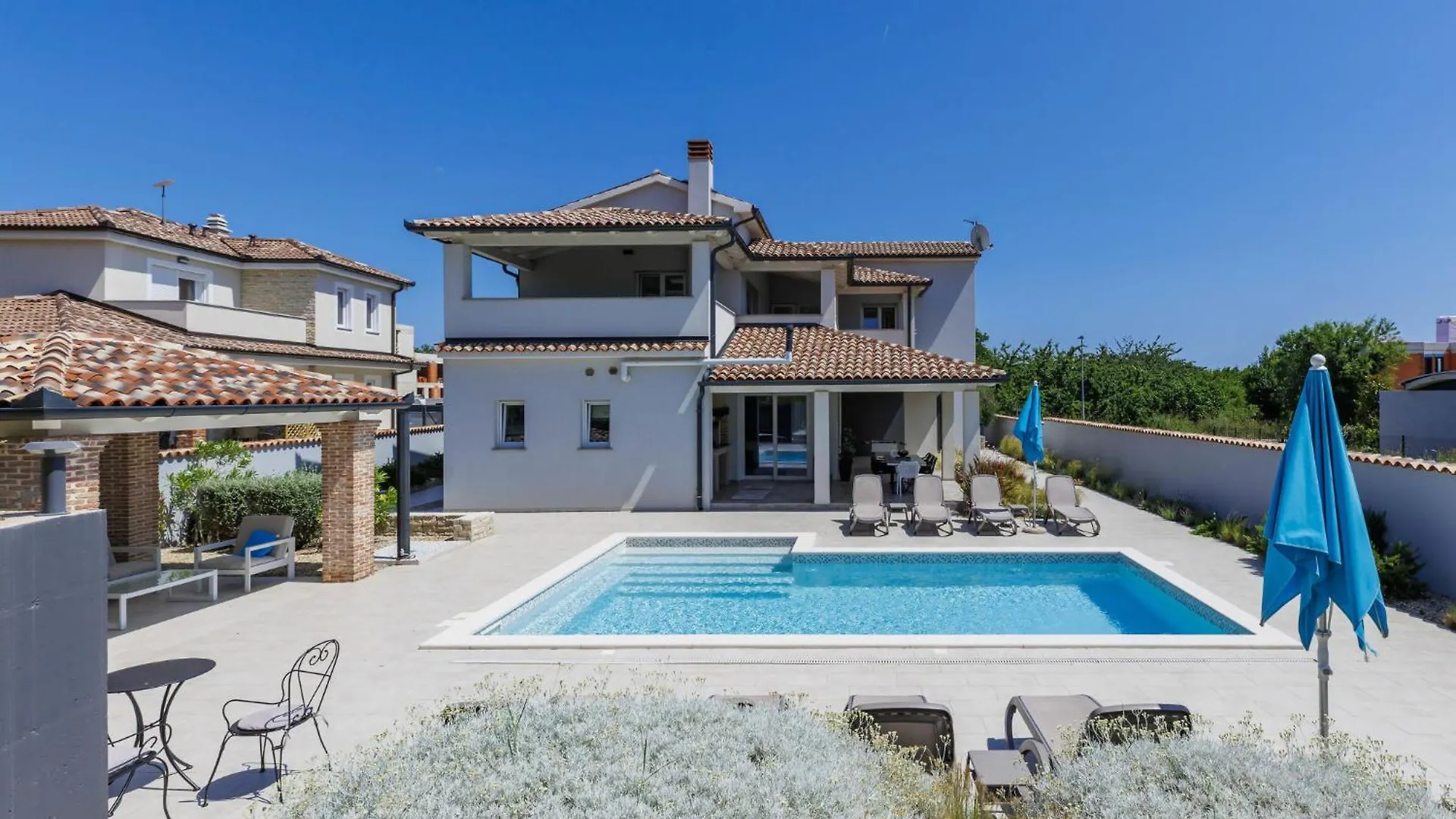 Villa Dream House By Interhome Pula
